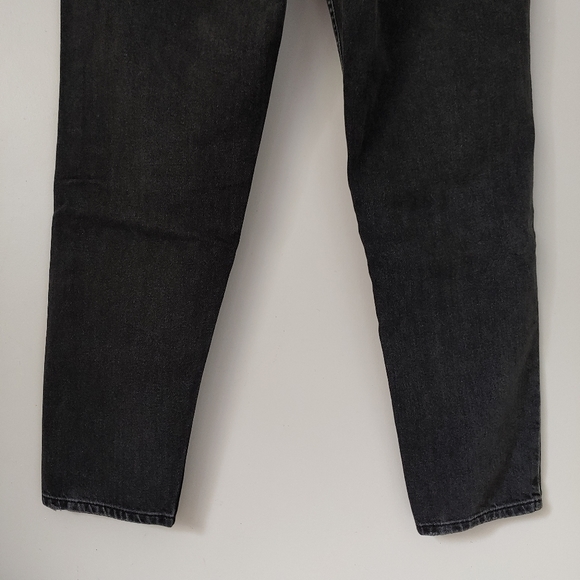 BDG High-Waisted Mom Jeans Washed Black Denim Size 30 Urban Outfitters - Picture 14 of 16
